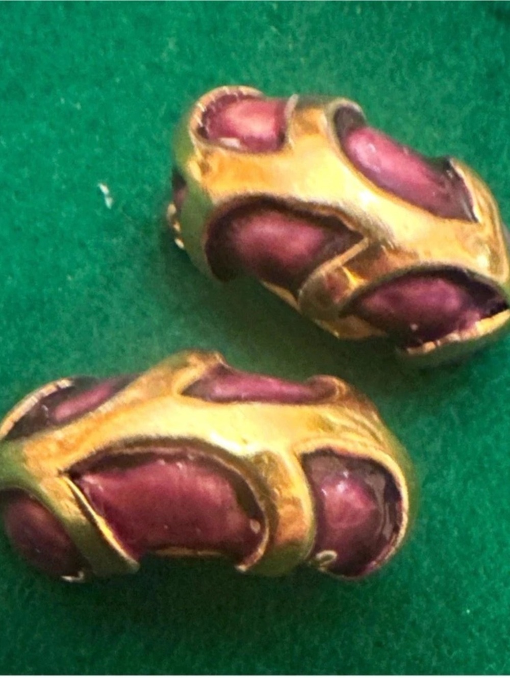 Signed Kenneth Jay Lane KJL Gold Tone Purple Enamel Oval Stud Earrings clip-on